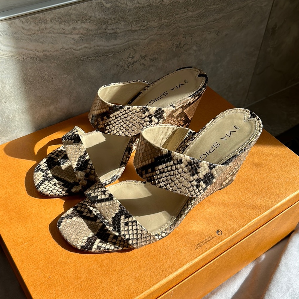 Black and tan snake skin sandals-wedges Via Spiga 7.5M